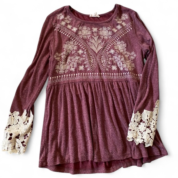 entro Tops - Entro Burgundy Tunic with Cream Lace Accents